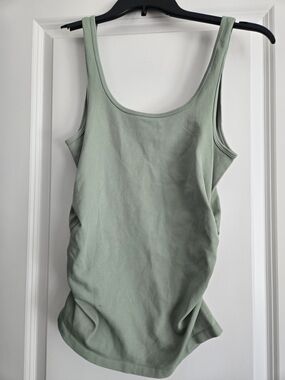 OQQ Women’s Scoop Neck Tank Top - Sage Green XL Nwot